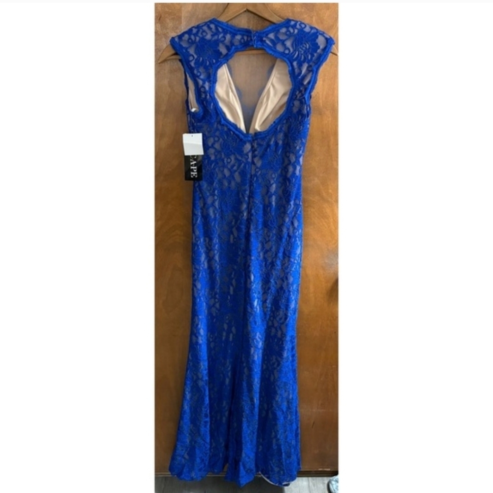 Elegant Blue Lace Evening Gown - Picture 3 of 13